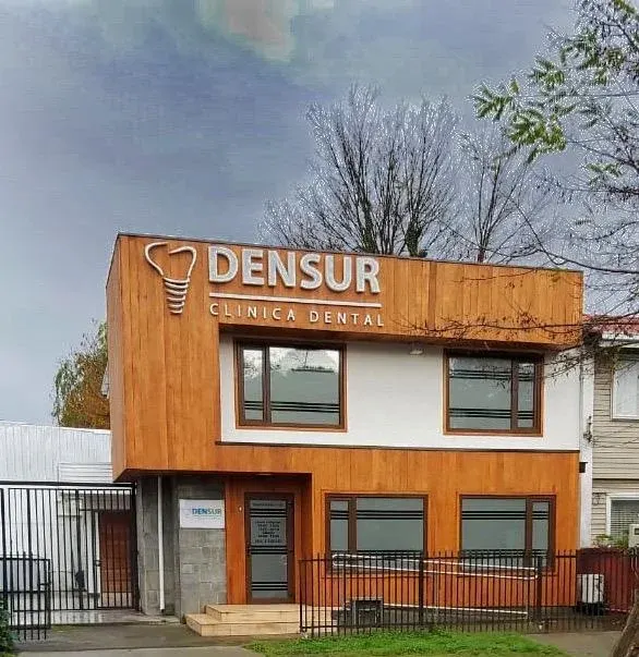 CLINICA DENTAL DENSUR