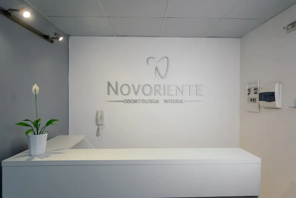CLINICA DENTAL NOVORIENTE