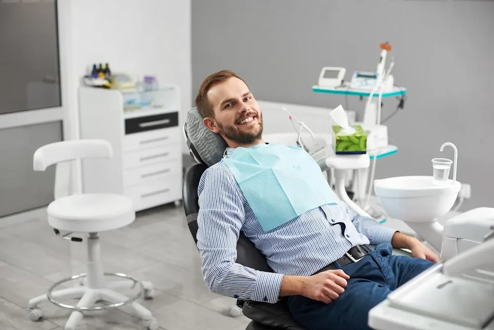 CLÍNICA DENTAL ORTHO SMILE