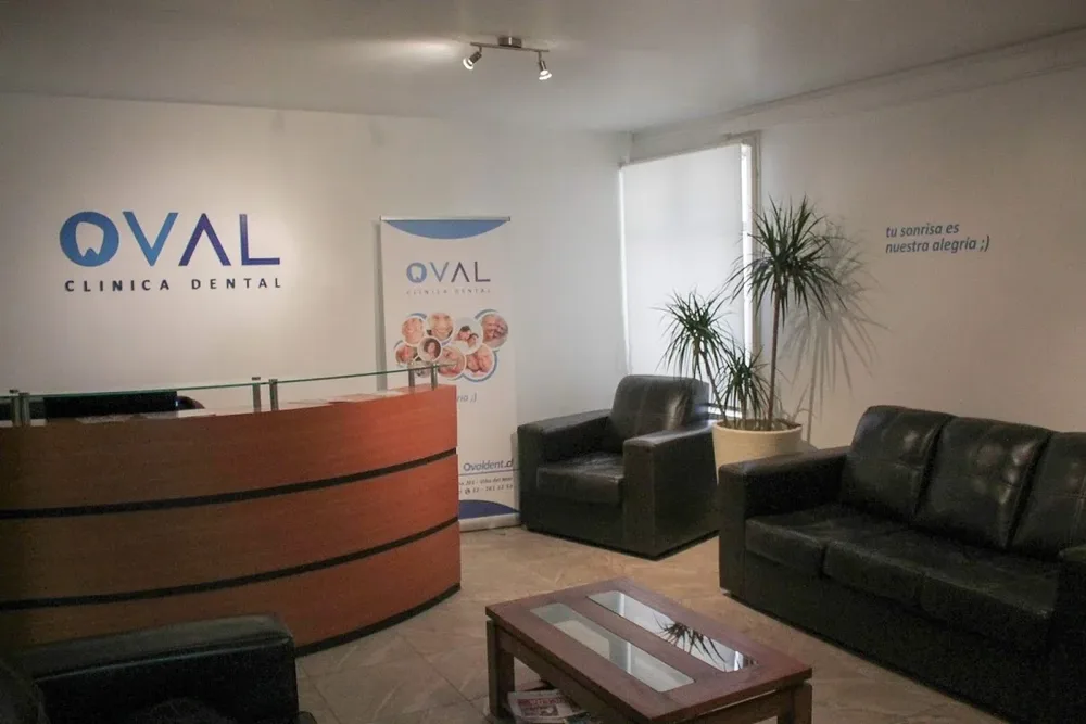 Clínica dental oval