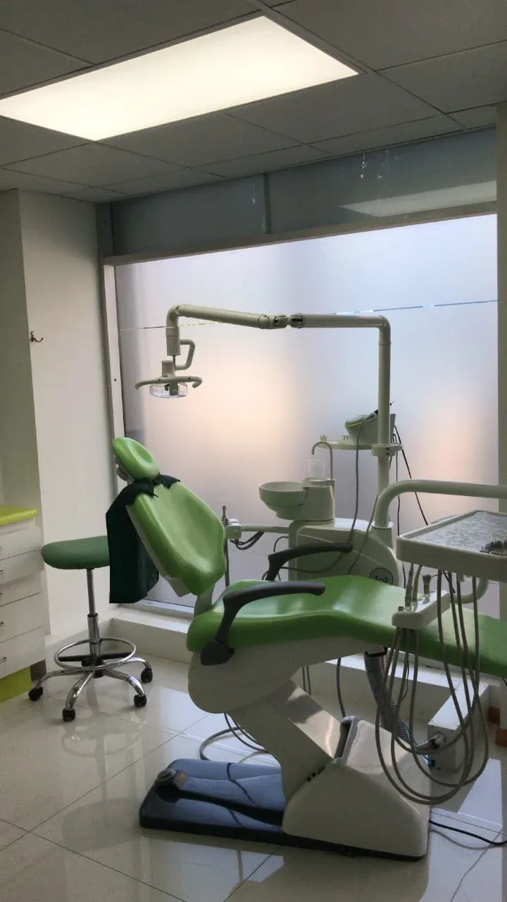 CLINICA ODONTOLOGICA ESPECIALIDADES