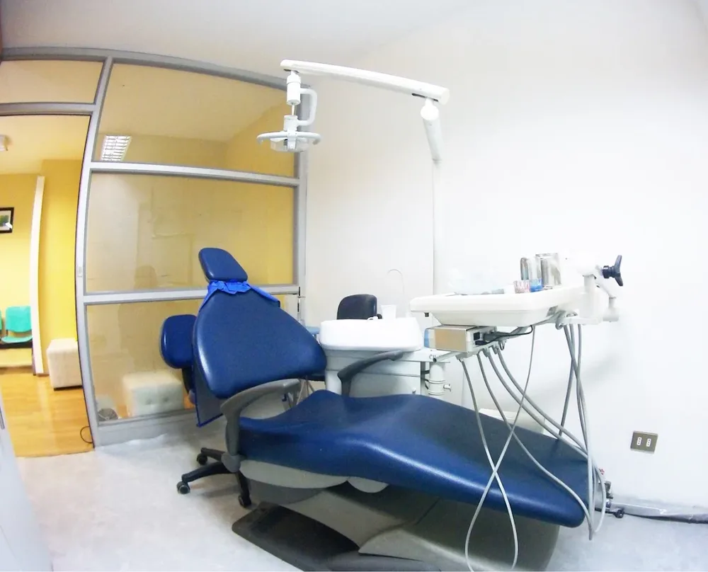 Dental Studio |Clínica Dental | Implantes Dentales | Estética Orofacial y Corporal | Odontología General |Ortodoncia