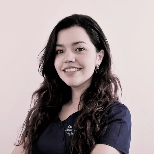 Dra. María Alejandra Catalán González, Dentista